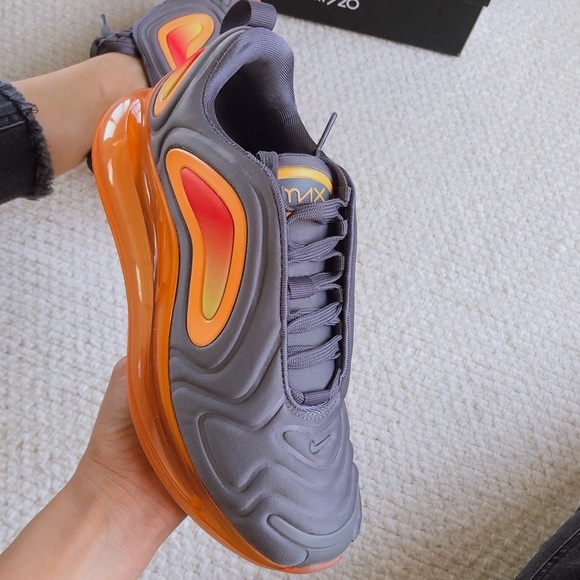 air max 720 - Picture 3 of 15